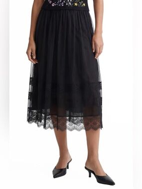 Love by Design Analise Skirt Size Medium NWT